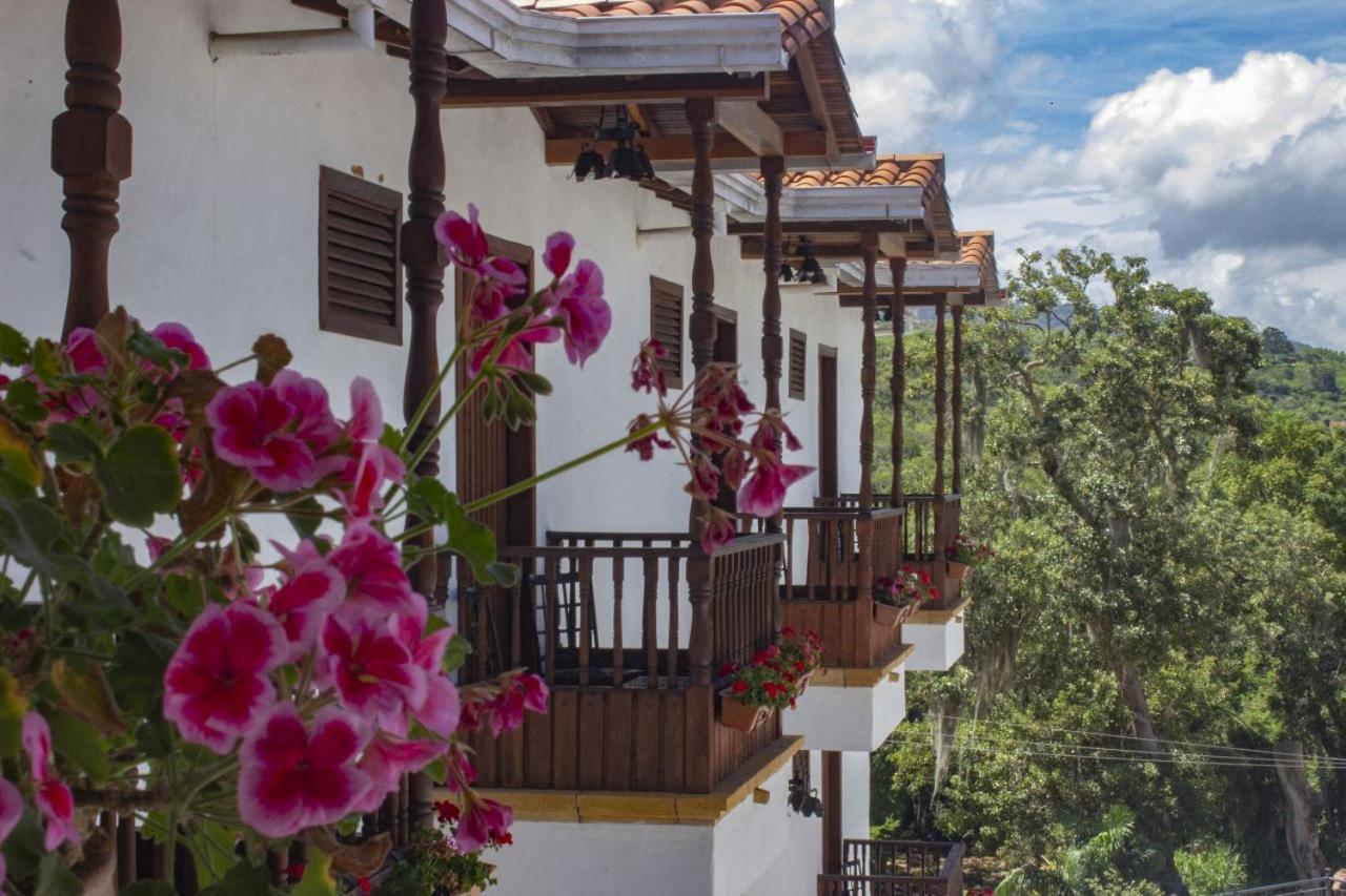 Hotel Alejandria Barichara Buitenkant foto